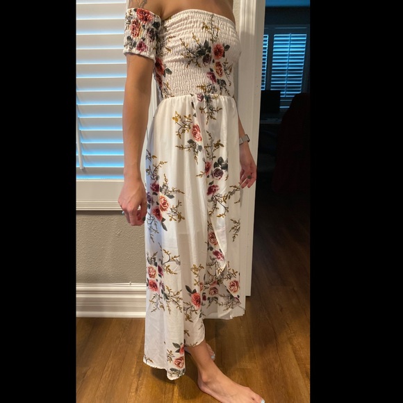 Dress - Picture 2 of 2